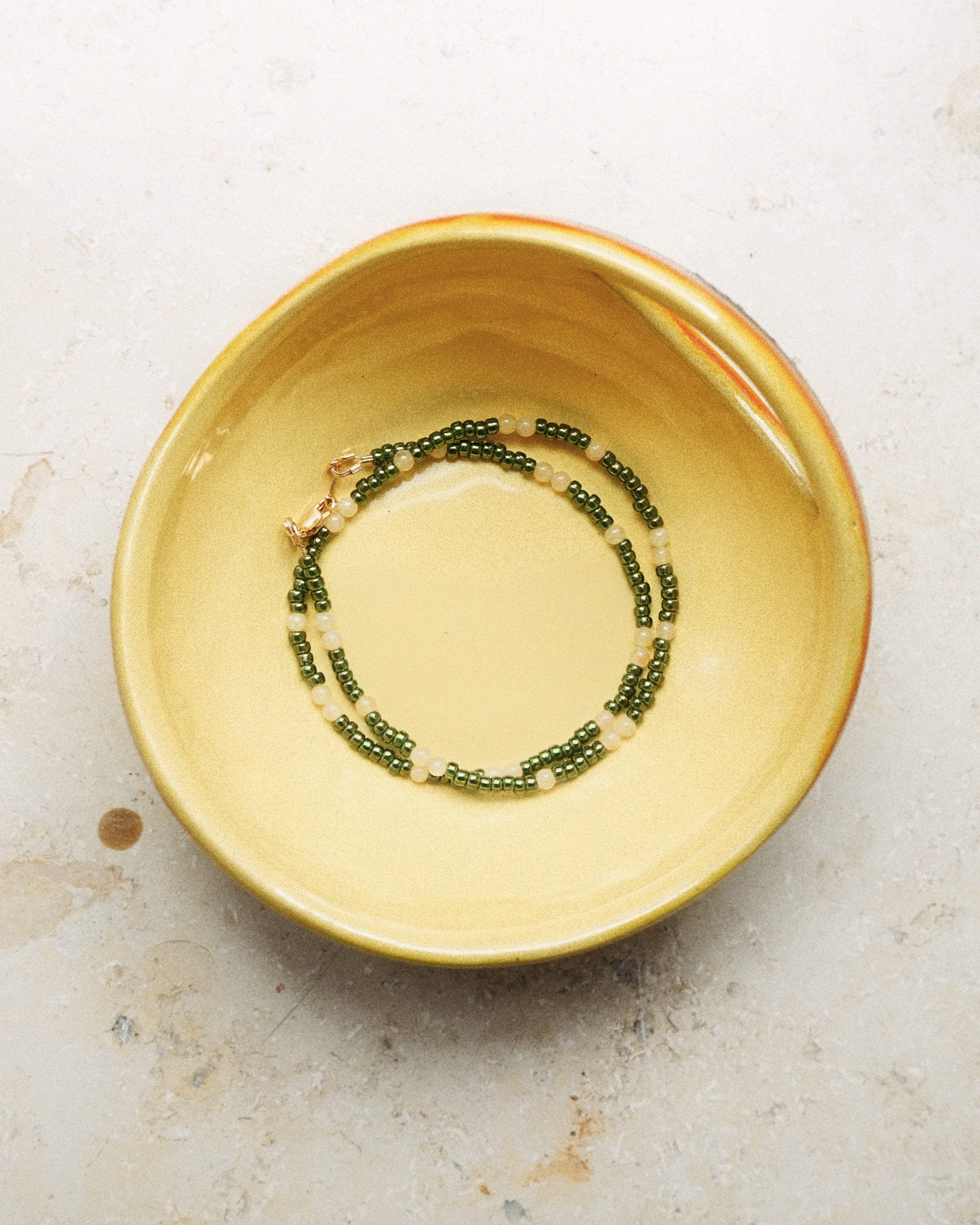 oliva necklace